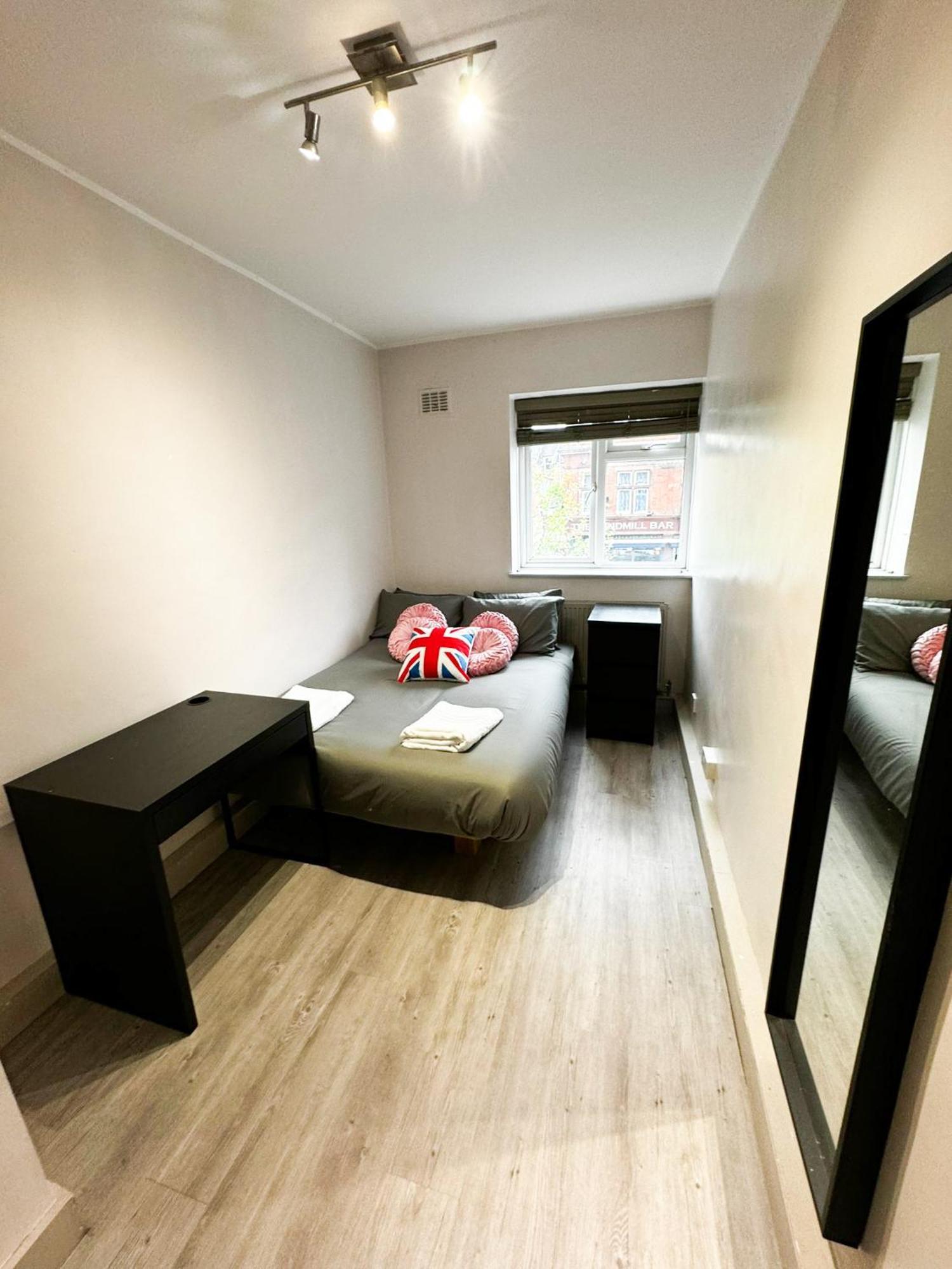 Cricklewood Apartment 伦敦 外观 照片